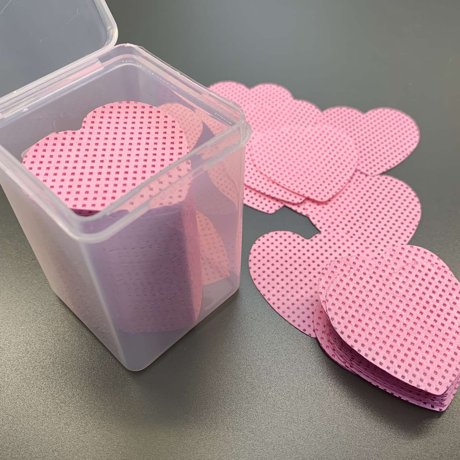 200 pcs Heart Shape Lint-free Wipes for Nails or Lashes - Image 3