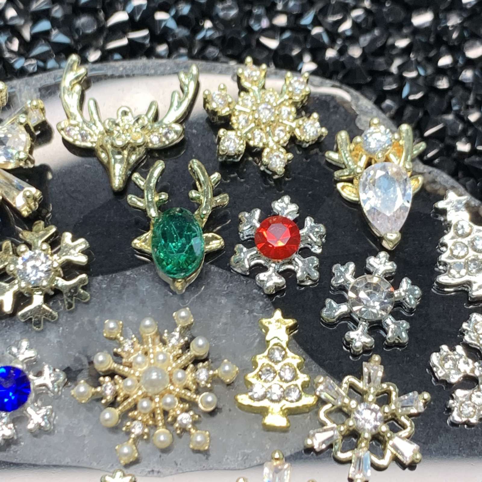 24 pcs Unique Design Snowflake Charm for Christmas nails art design - Image 6