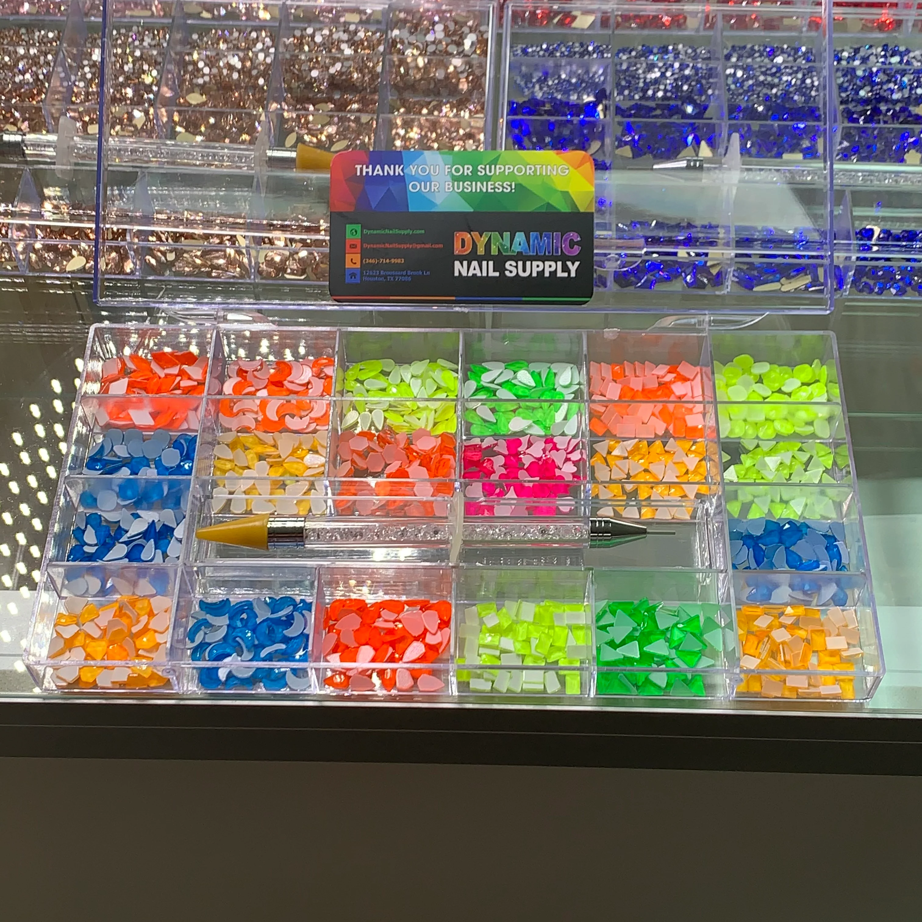 $45 Neon Rhinestones set - 1000pcs - Image 2