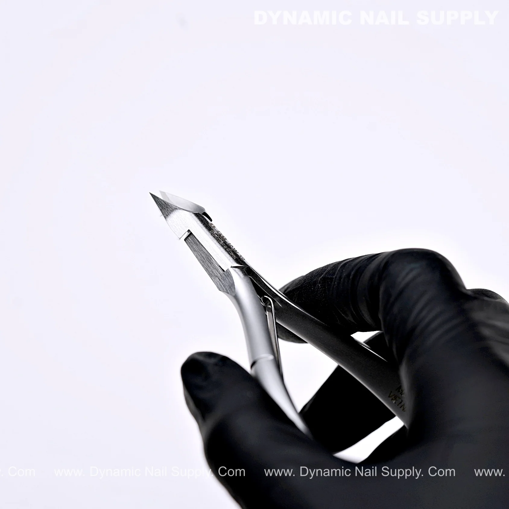 D09 - Jaw 12 - Cuticle Clippers with Grip Control – Sharp Jaw Design for Clean Cuticle Removal - Image 6