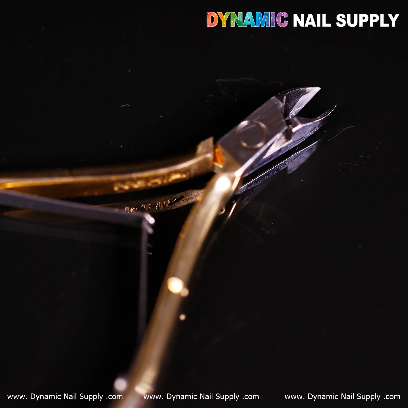 D501 - Ergonomic Carbon Steel Cuticle Nippers – Labor-Saving Design for Nail Techs and DIY Manicures - Image 10