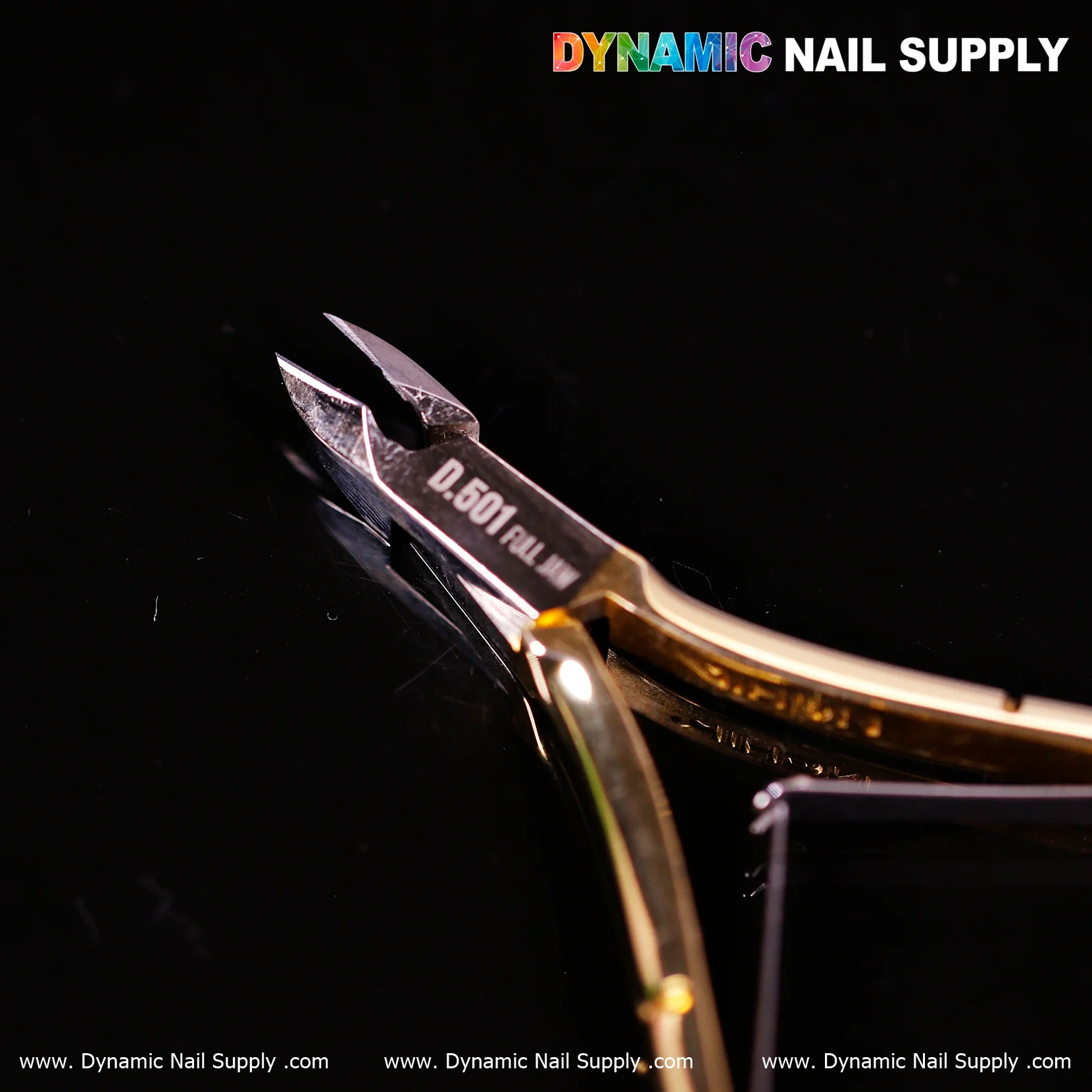 D555 - Professional Cuticle Nippers with high-tension spring and full jaw design make it easy to trim - Image 12