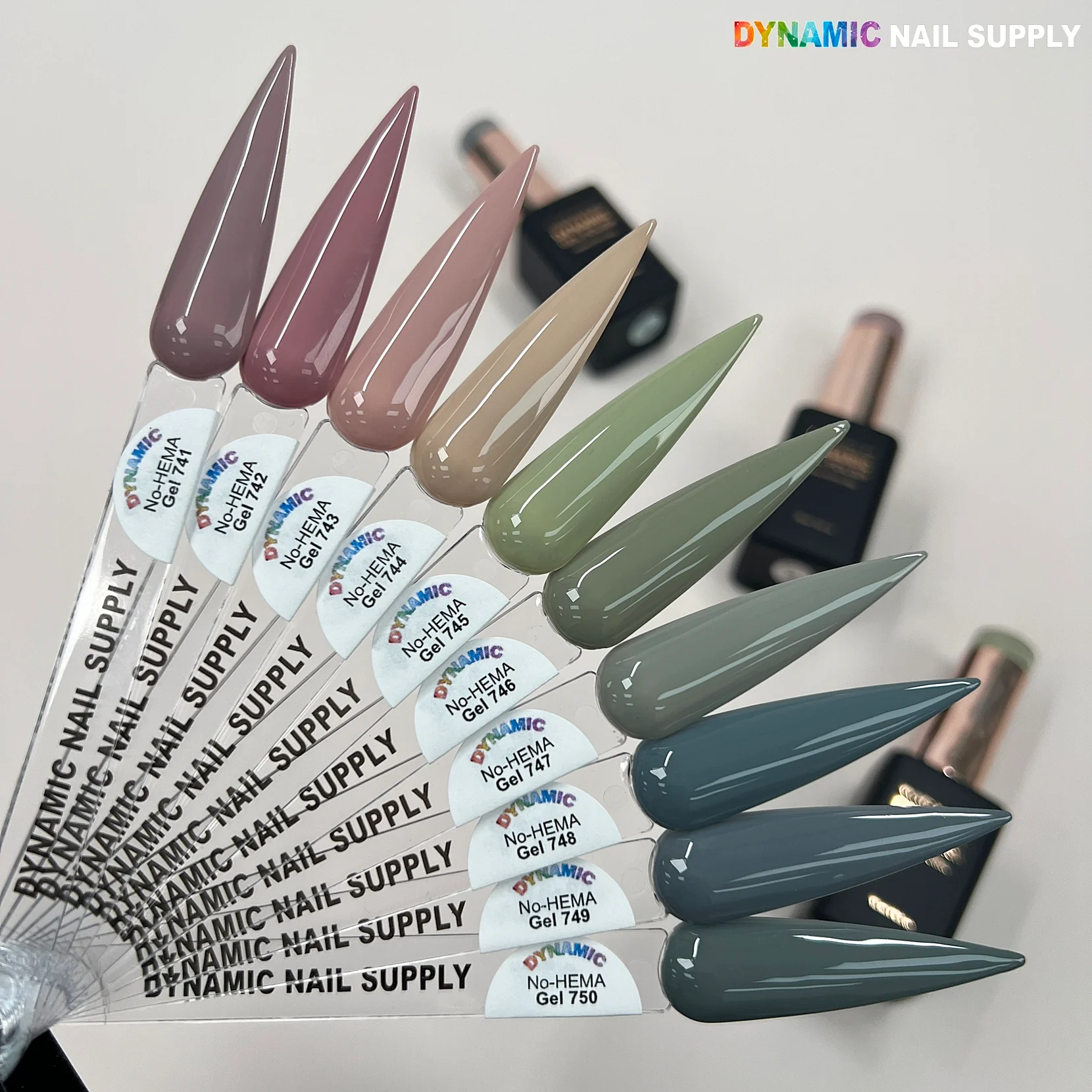 Dynamic No-HEMA Gel Polish - Color 741 to 750 - Fall and Winter Collection - Image 2