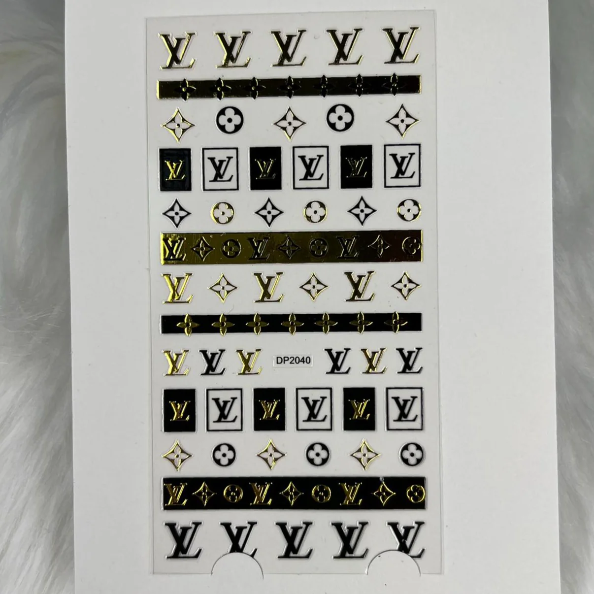 Logo Sticker for nails art design - DP2040 - Gold/Black